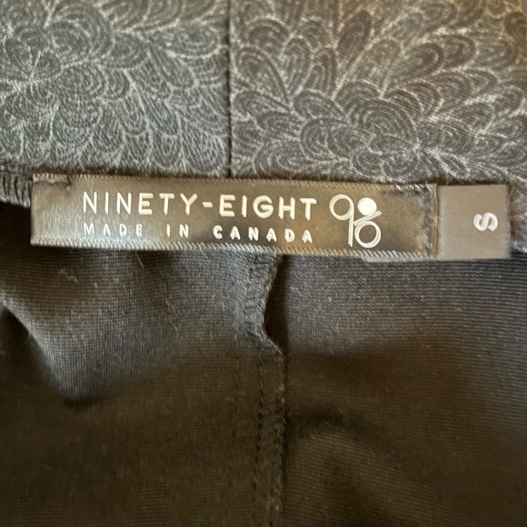 Ninety Eight Pattern Blazer - Picture 3 of 4